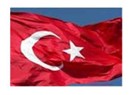 İstiklal marşı okunurken, her Türk evladı saygı göstermeli!