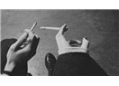 Bir mesaj “bir sigara daha”