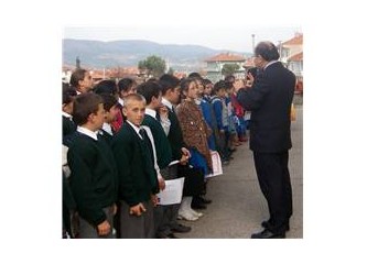 Kalır