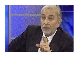 Muhalif olmak köşe yazarı için lüks müdür?