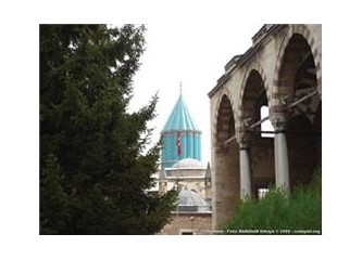 Aşk sultanı Mevlana yolunda