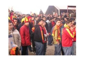 Fener yandı Cimbom karardı