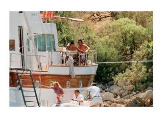 Tatil Türklere neden daha pahalı?