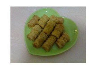 Koca karı gerdanı ( Burma )