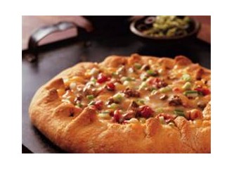 Milföylü yuhka pizza