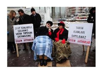 "Vatan Toprakları Satılamaz" Çılgın İhtiyarlar