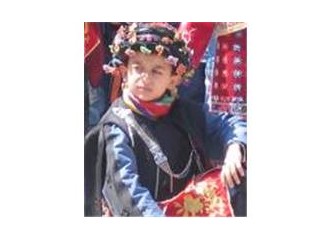 Eğilmez başın gibi