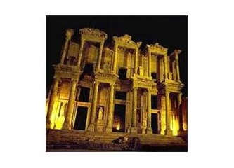 Sanat Hazineleri (Efes Harabeleri)