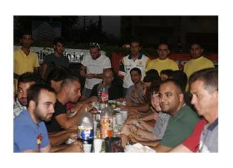 Akdeniz'deki, sürat tutkunları iftar yemeğinde buluştu...