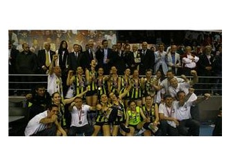 Bu Başarı Aziz Yıldırım'ın