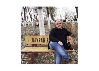 Bakarsan Bağ olur , Bakmazsan Dağ olur