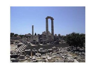 Didim’deki Apollon Tapınağı tarihin kimlik kartı gibi karşımızda