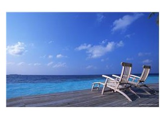 Tatil beldeleri ucuz turistlerle dolmuş