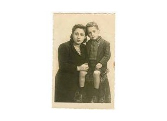 "Yalnızca anneler koşulsuz sever evladını"