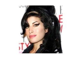 22.06.11 Amy Winehouse