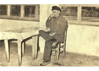 Samsun 19 Mayıs Lisesi'nde buluşarak yitirilen zamanları yaşamak-1