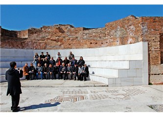 Sardes Antik Kentinde geçmişe saygı neden yoktu ?