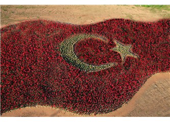 Bahar gibi bayrak Side’de!