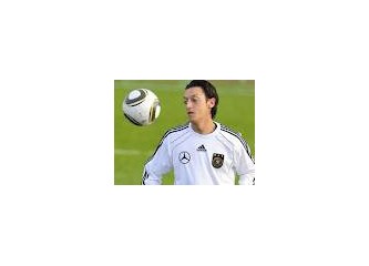 Alman Milli Marşını söylemeyen Mesut Özil, Alman Milli Takımından atılıyor mu?