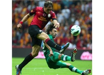 Galatasaray- Bursaspor maçında müthiş mücadele