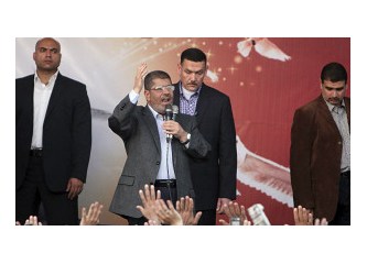 Mısır Mursi ile mutlu olabilir mi hiç?