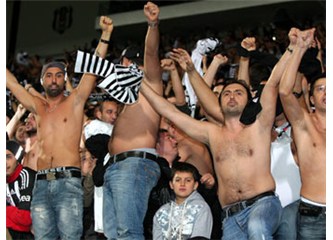 Yılın "Empati Ödülü" "Çarşı"ya verilmiş.