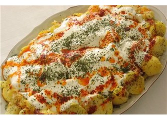 Fırında Patates Boranisi