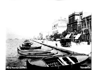Eski Aşk, eski şarap, eski sevgili, eski şarkı, eski para gibidir İzmir'in nostaljisi.