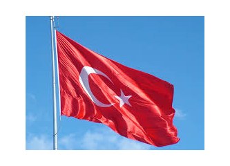 Dalgalan sen de şafaklar gibi ey nazlı hilal...
