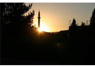 Sabah ezanı (Namaz uykudan hayırlıdır-9)