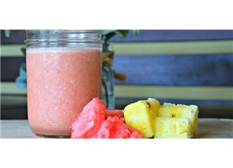 Yaz için mükemmel bir içecek: “Ananas-Karpuz Smoothie”