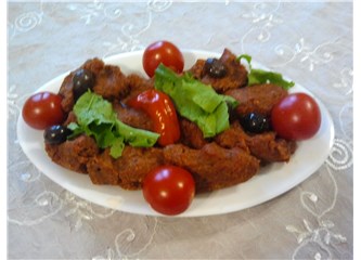 Etsiz çiğ köfte