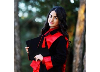 Gaziosmanpaşa Üniversitesi Eğitim Fakültesi 2015 1.si 2015 KPSS PDR Türkiye 5.si Tuğba Aymak ile
