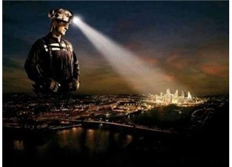 Soma! Çizmeyi çıkarayım mı, sedye kirlenmesin