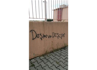 “Nasıl bir imamın var” demezler mi adama!