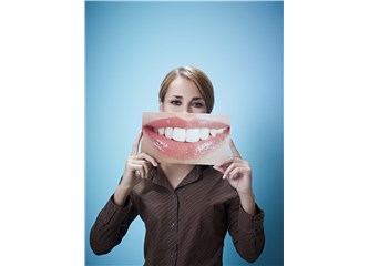 Doğal ve sağlıklı diş rengi nasıl olmalıdır?