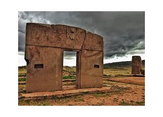 Peru-Bolivya Gezisinin Dokuzuncu Gününde “Abla” Grubu, Tiwanaku’da