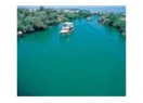 Manavgat Çayı'na karşı kuru fasulye pilav yemek