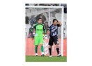 Beşiktaş futbol oynamayı bilmiyor.