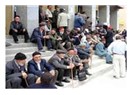 Sabreyle işine, hayır gelsin başına.