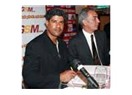 Galatasaray Frank Rijkaard'la yollarını ayırdı!