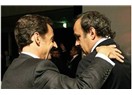 Le président Şenez Erzik ... de l'organisation de la Turquie!