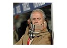 Rakibin sinirini bozan bir defans kurgusu...
