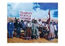Vitrini bırakıp, dükkana girelm…