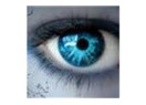 Mavi Gözlü Kadın