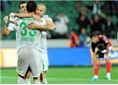 Bursa'da farklı galibiyet! Bursaspor 4-0 Gençlerbirliği