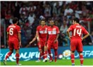  Türkiye-Almanya: Fanatik Taraftar Ağzıyla Konuşan Futbol Adamları!