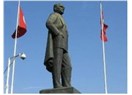 Atatürk ile ürkütmek