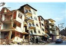 " Sıvılaşmış zemindeki evler, muhallebi üzerindeki çöp gibidir..."