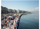 İzmir'in denizi kız, kızı deniz, festivali boyoz...